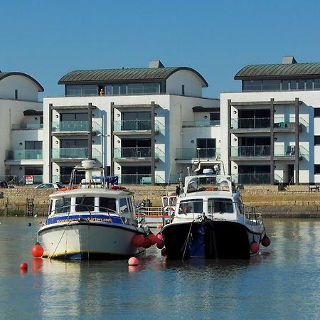 Harbour View Appartement West Bay Buitenkant foto